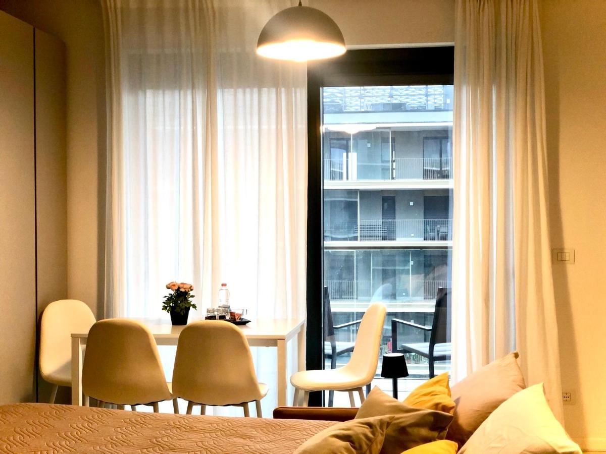 Loft With Terrace In Uptown Milan Near Rho Fiera Apartamento Pero Exterior foto